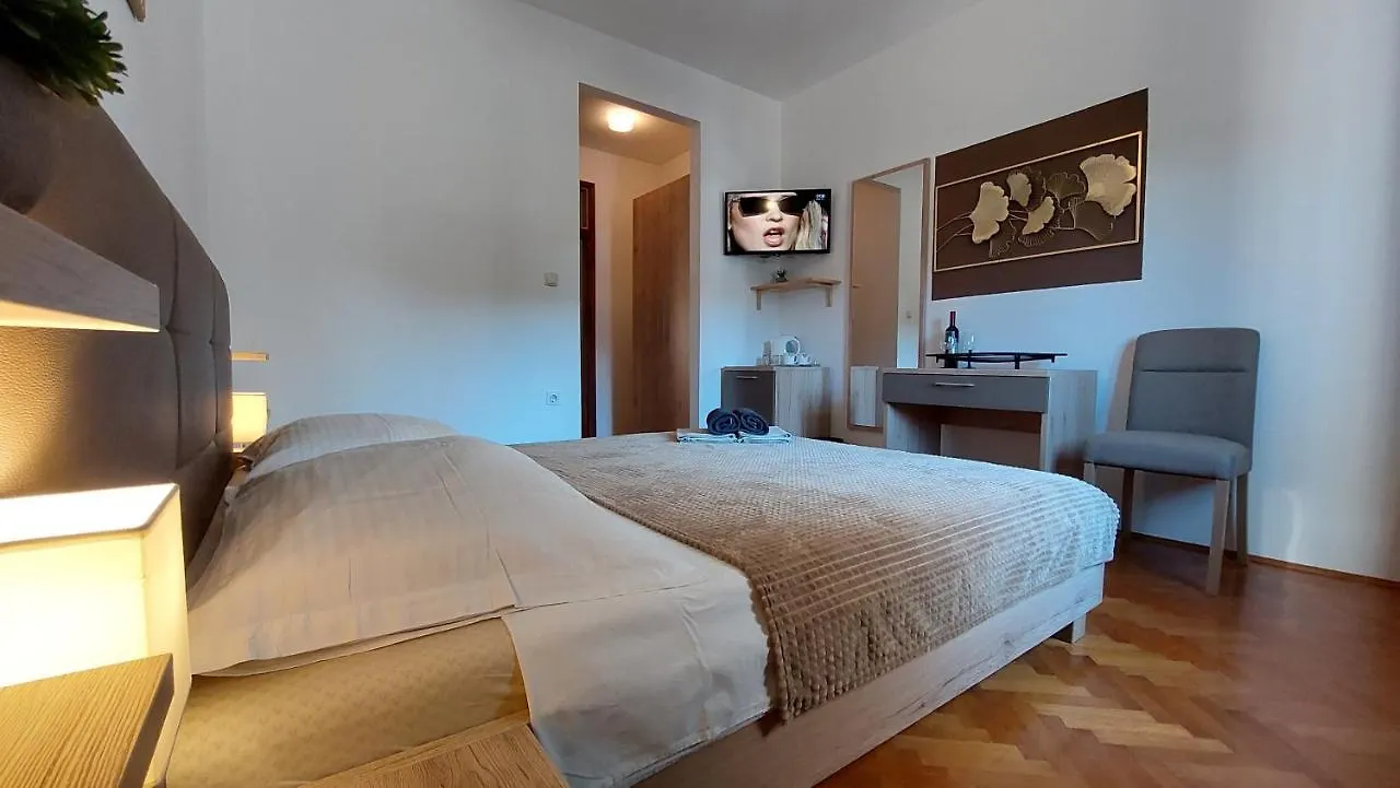 Villa Salvia Rooms And Apartments Rovinj