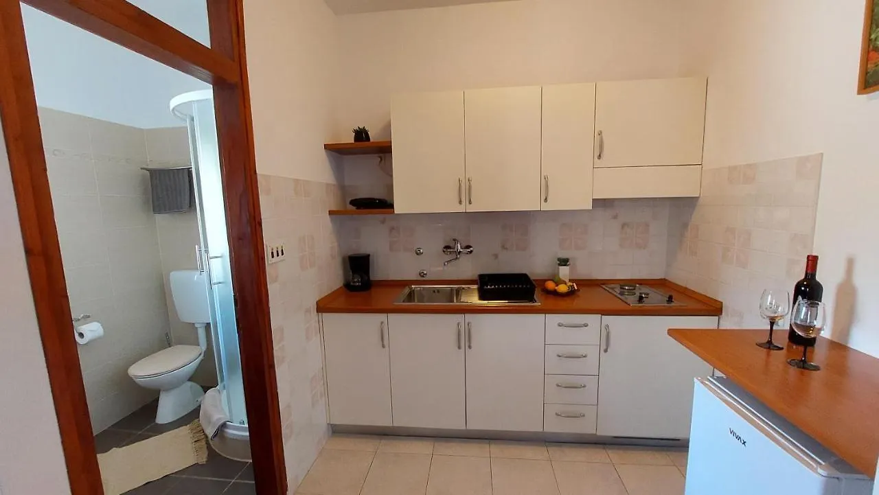 Villa Salvia Rooms And Apartments Rovinj Kroatien