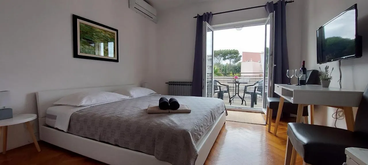 Villa Salvia Rooms And Apartments Rovinj Gasthof